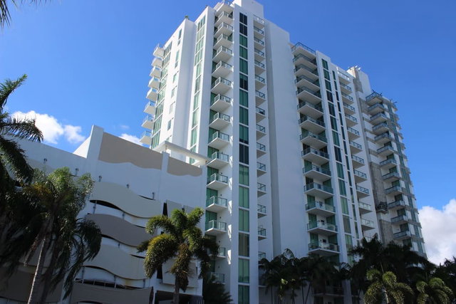 Eloquence on the Bay  photo 2